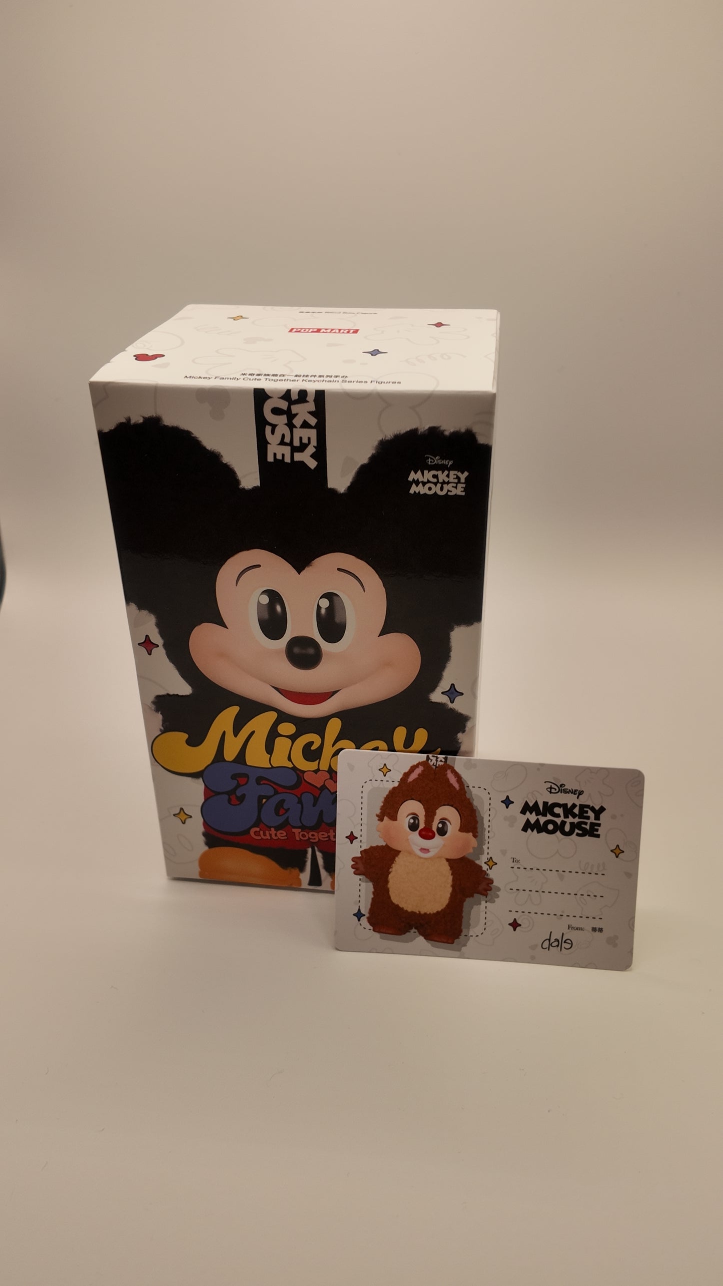 Mickey Family Cute Together - Singles