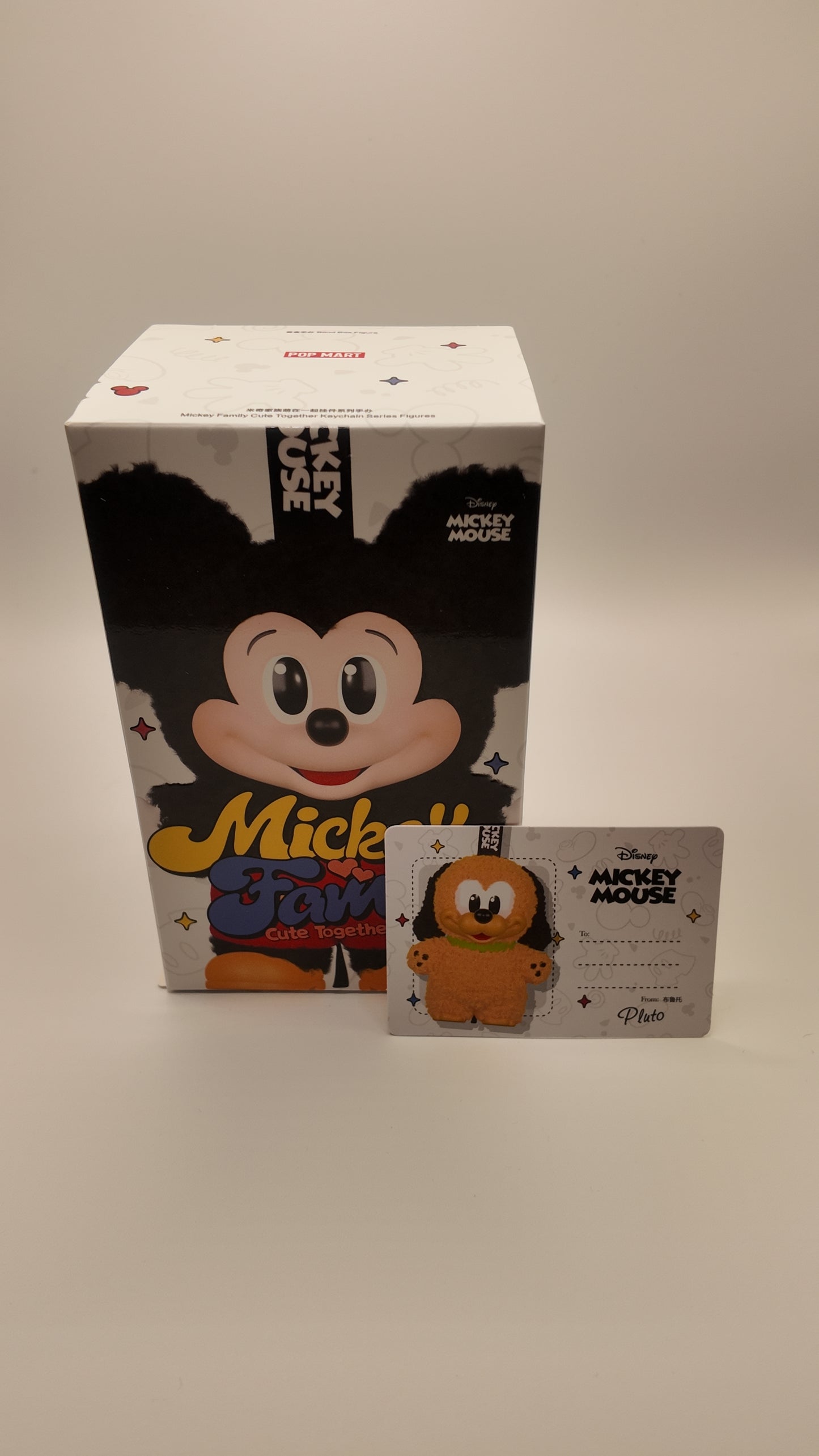 Mickey Family Cute Together - Singles