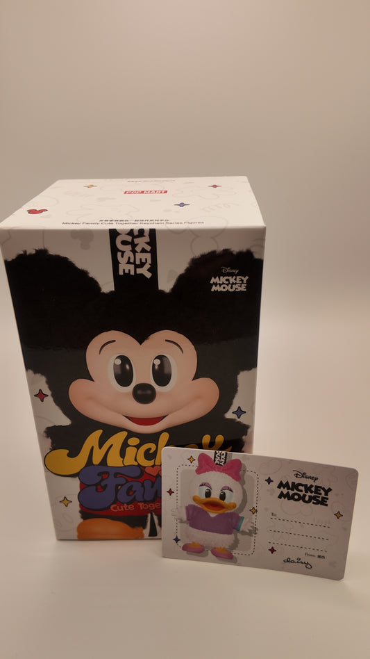 Mickey Family Cute Together - Singles